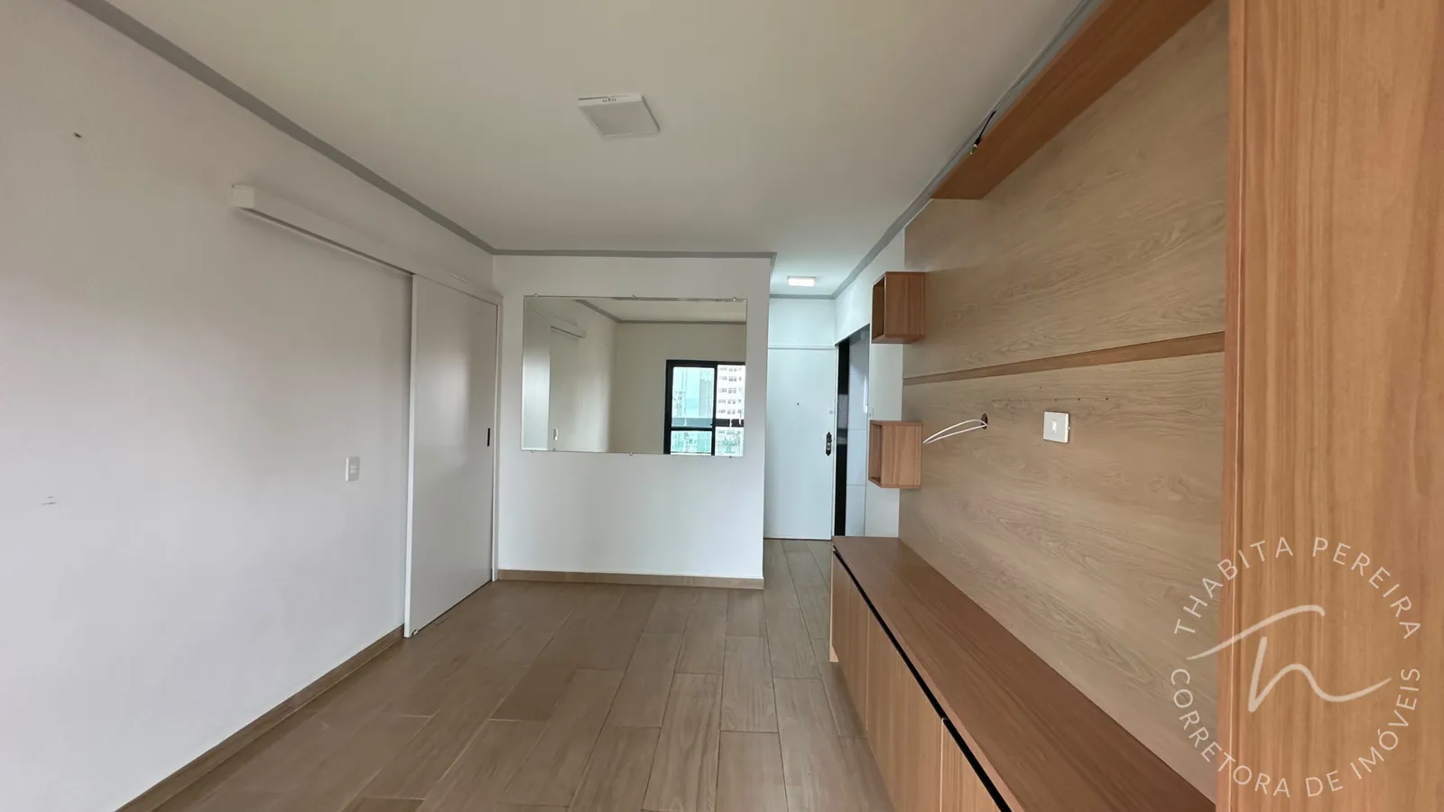Apartamento à venda com 1 quarto, Ocian, Praia Grande Cod: 1769 — apartamento à venda · 1 quartos · Praia Grande, SP, Ocian — Foto principal — Cód. 1769