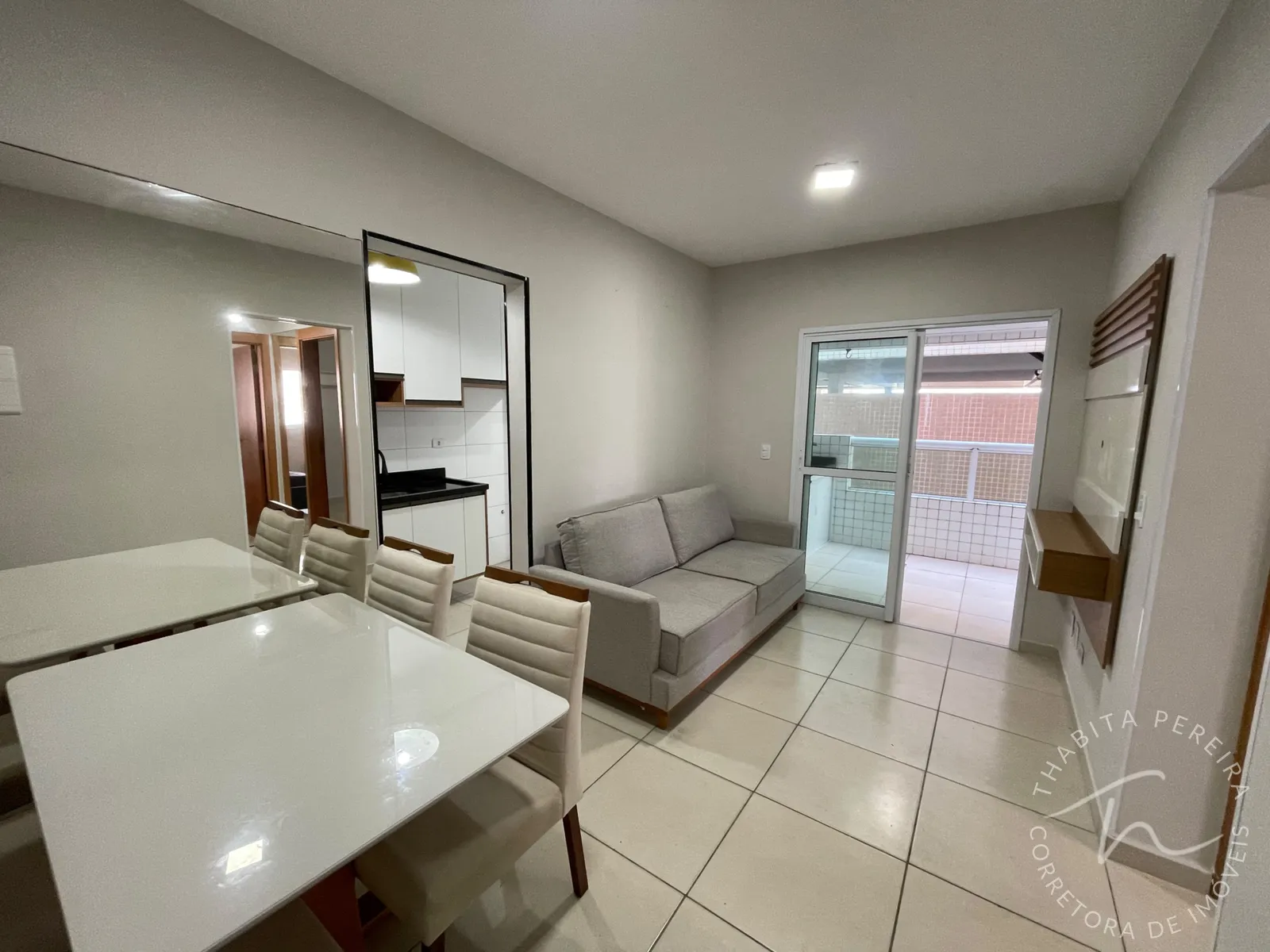 Apartamento à venda com 2 quartos, Ocian, Praia Grande Cod: 1777 — apartamento à venda · 2 quartos · Praia Grande, SP, Ocian — Foto principal — Cód. 1777